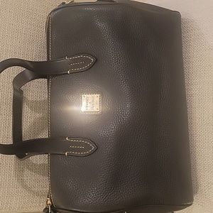 Dooney & Bourke satchel bag